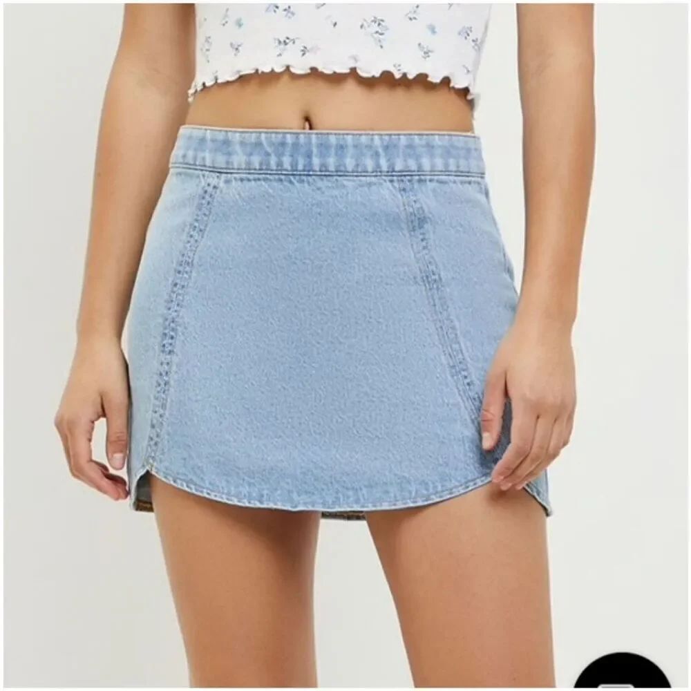 Pacsun tulip denim mini skirt size 28